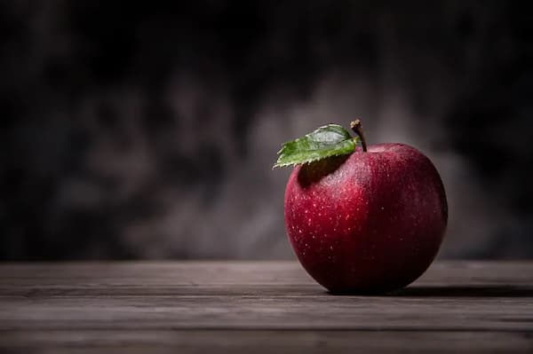 تصویر 4 از قیمت خرید سیب بزرگ آب دار عمده به صرفه و ارزان
